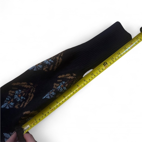 Tory Burch embellished Block Print Patterned Wool Sweater - Picture 10 of 10